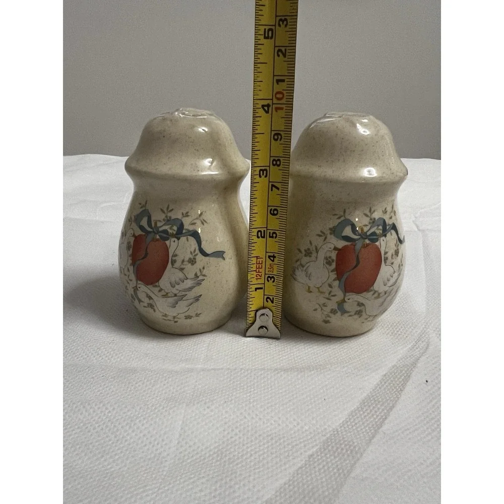 Vtg International Marmalade Goose Geese Salt & Pepper Shakers Cottagecore Farm